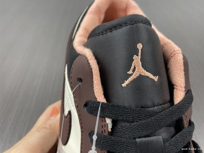 Air DC6991-200 Low Mocha 1 Jordan 0808